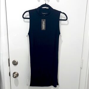 Boohoo black and white Blouse Size Medium